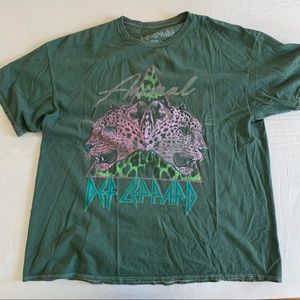 def leppard oversized tshirt
